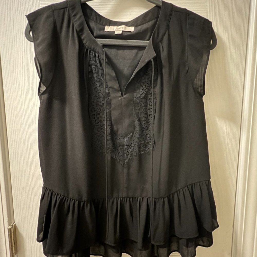 LOFT Black Top, Tie-Front, Lace Detailing, Size XS